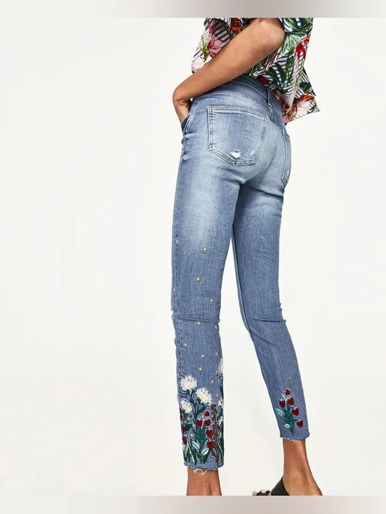 Driftwood Jackie Bloom Embroidered Jeans - Picture 1 of 14